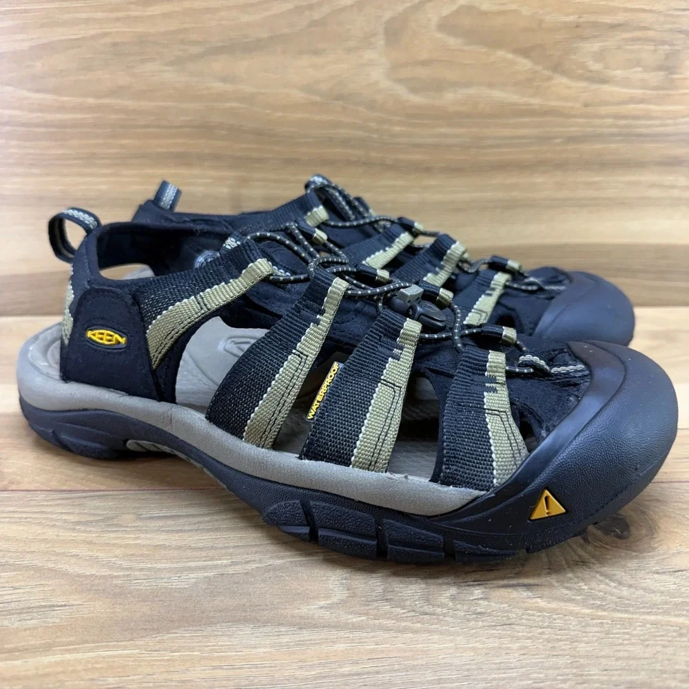 Keen Newport H2 Sandals Mens 10.5 Black Green Waterproof Trail Outdoor Sport